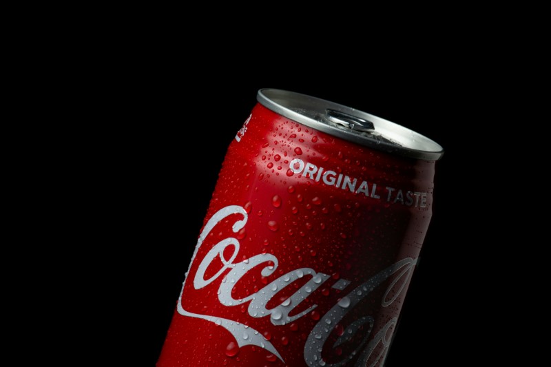 Quảng cáo mã vạch 2 chiều của Coca - Cola.